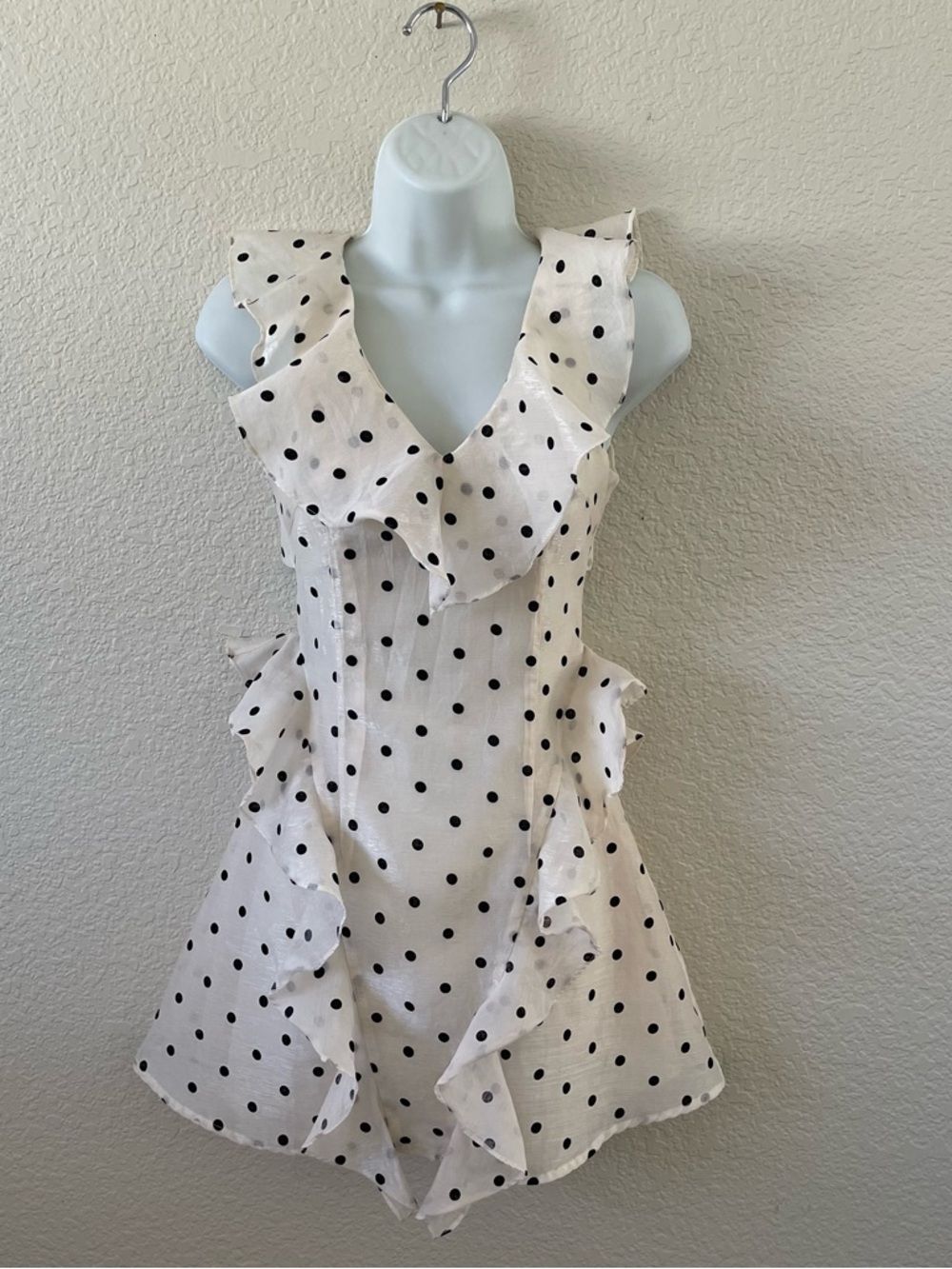 Beautiful Polka Dot Mini Dress Size S White Black Ruffle Open Back